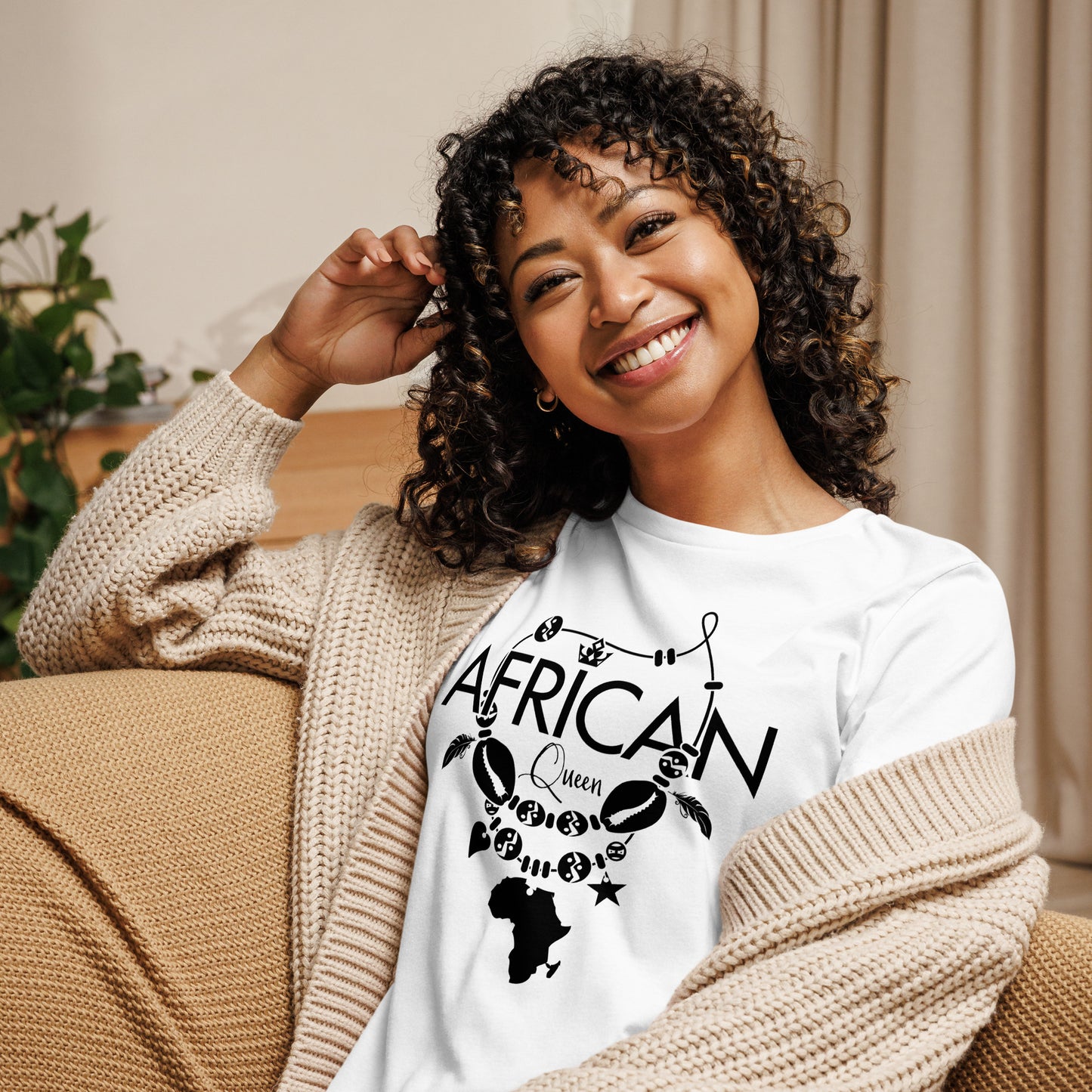 Mboalegacy Women's Relaxed T-Shirt African Queen